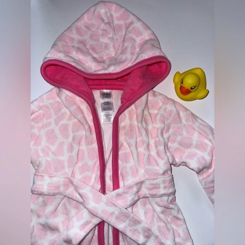Child of mine Carter’s Pink Hooded Giraffe Print baby girls one size